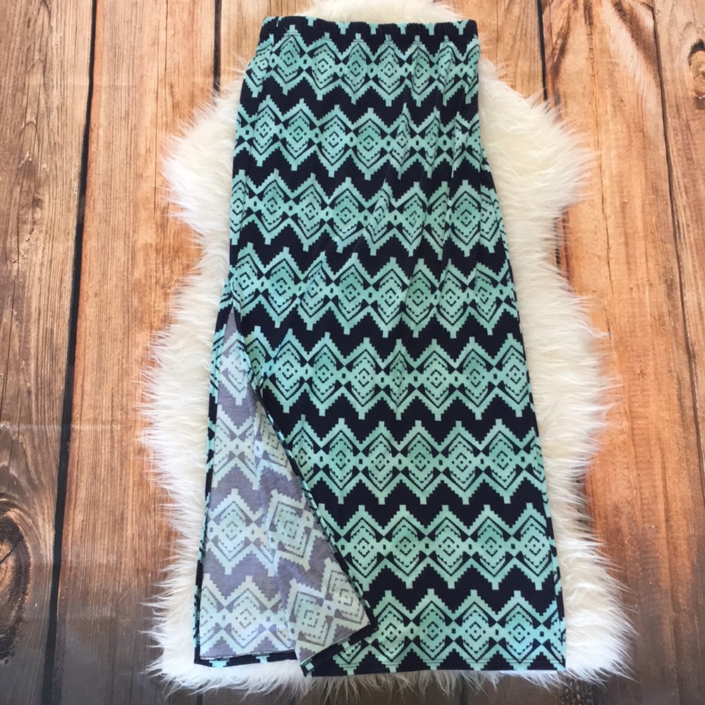 Charlotte Russe aztec printed maxi skirt size L